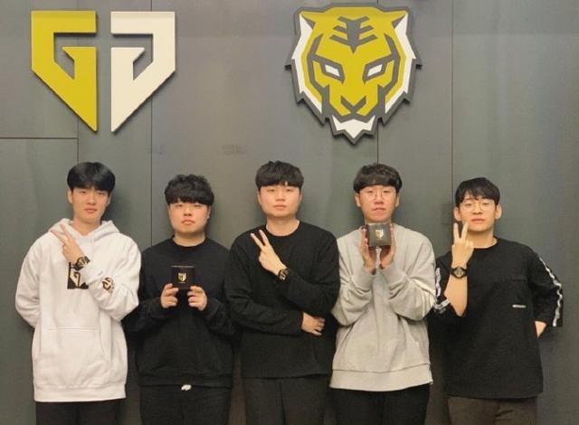 理解和宽容 理解和宽容